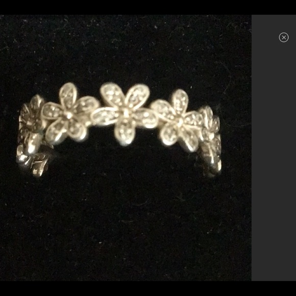 Pandora daisy ring - Picture 2 of 6